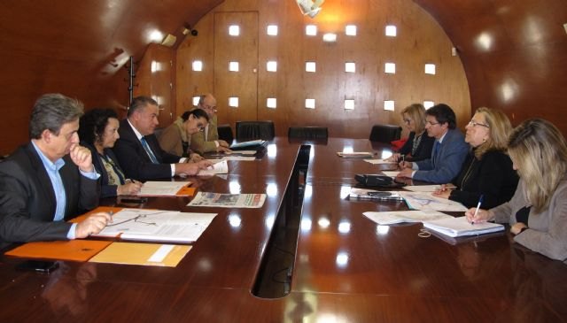 Fomento y Ayuntamiento fijan la hoja de ruta para el desarrollo de las próximas actuaciones de renovación urbana y viaria en Lorca - 1, Foto 1