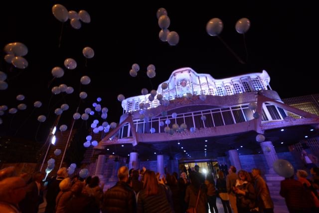 Una Asamblea azul para concienciar sobre la diabetes - 1, Foto 1