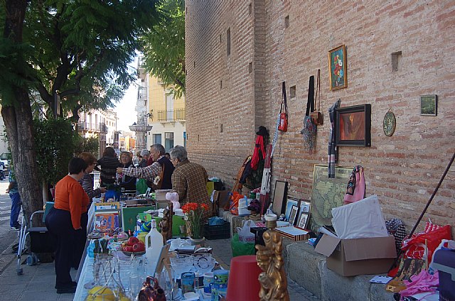 El pasado Domingo 8 de noviembre, tuvo lugar la XXIII edicin anual del Mercadillo Solidario a favor de las Misioneras Combonianas - 10