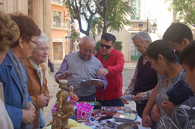 El pasado Domingo 8 de noviembre, tuvo lugar la XXIII edicin anual del Mercadillo Solidario a favor de las Misioneras Combonianas - 9
