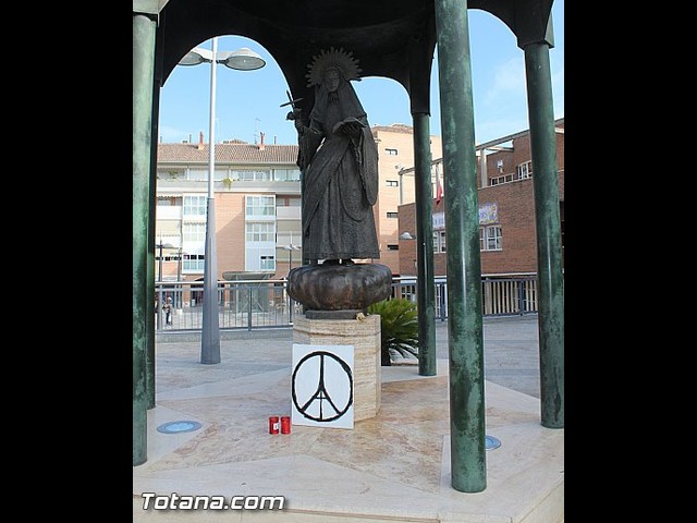 Totana se suma a la condena internacional por los atentados terroristas de Pars y expresa su solidaridad y apoyo institucional y ciudadano al pueblo francs - 20