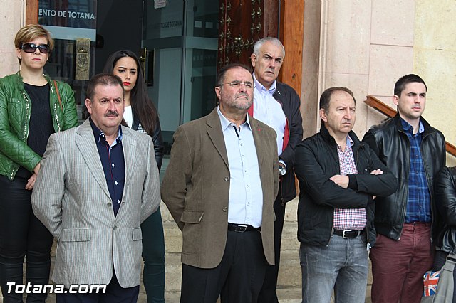 Totana se suma a la condena internacional por los atentados terroristas de Pars y expresa su solidaridad y apoyo institucional y ciudadano al pueblo francs - 18