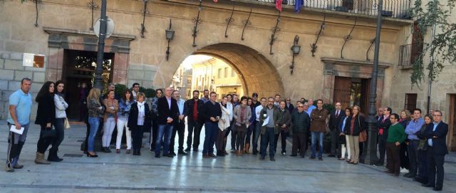 L ayuntamiento de Caravaca expresa su condena por los atentados de París - 1, Foto 1