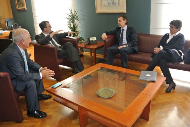 Más de 750 personas trabajan cada día en la limpieza y gestión de residuos de Murcia - 2, Foto 2