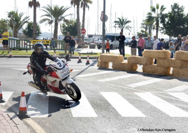 El Trofeo Corpus trajo al puerto una exhibición de motos clásicas - 3, Foto 3