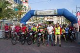 343 corredores participan en la XXX marcha ciclista Baha de Mazarrn