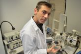Un alumno de Navales desarrolla un superplástico basado en el grafeno