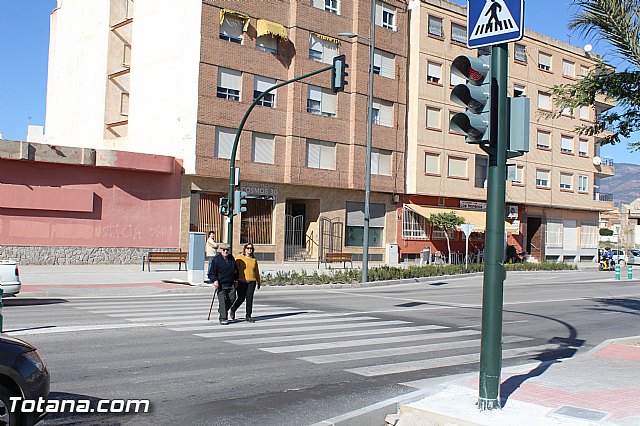 La Concejala de Servicios da respuesta a la demanda de los vecinos del barrio Tirol-Camilleri con la ejecucin de varias actuaciones - 5