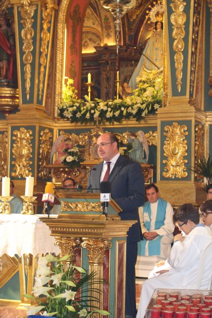Pedro Antonio Snchez asiste a la misa solemne en conmemoracin del Milagr o de la Pursima Concepcin de Mazarrn, Foto 1