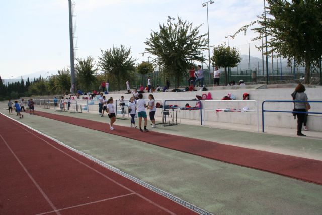 Los escolares de 3° y 4° de Primaria participan en las jornadas de atletismo - 1, Foto 1