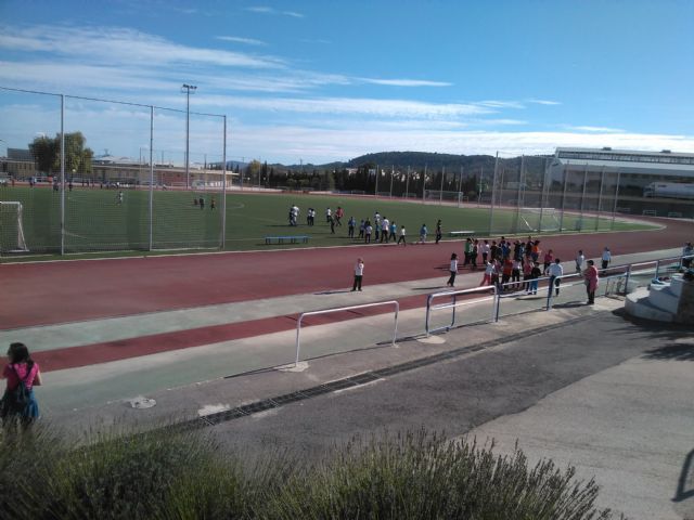 Los escolares de 3° y 4° de Primaria participan en las jornadas de atletismo - 2, Foto 2