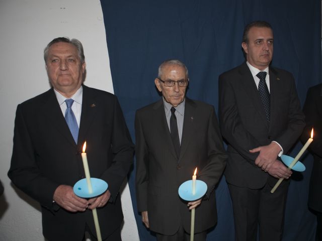 El Paso Azul celebrará la concesión de la Medalla de Oro de la Ciudad a Castillo Navarro engalando la Casa de las Cariátides y enarbolando la bandera de protocolo - 1, Foto 1