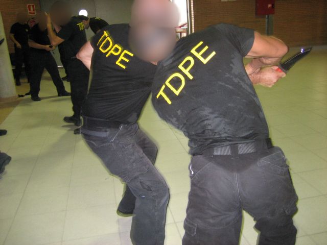 Curso de Defensa Policial Frente al Ataque Sorpresivo con Arma Blanca - 1, Foto 1