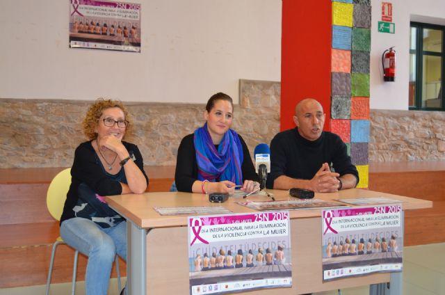 La Semana contra la violencia de género en San Javier dará a conocer un proyecto terapéutico con perros y se despedirá con un flashmob de baile multitudinario - 1, Foto 1