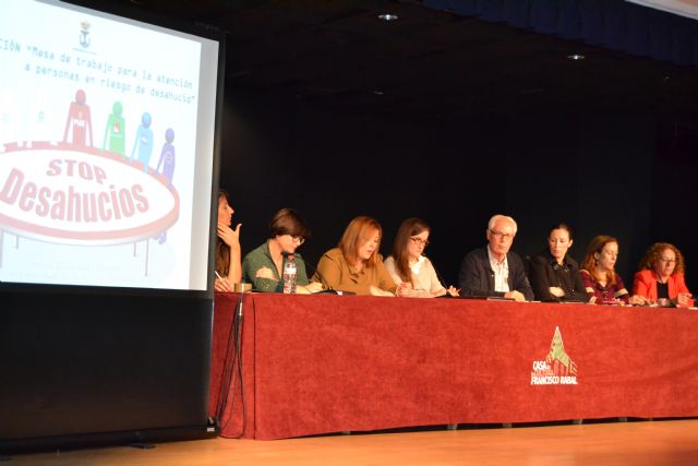 El Ayuntamiento reactiva la mesa de trabajo para la atención a personas en riesgo de desahucio - 1, Foto 1