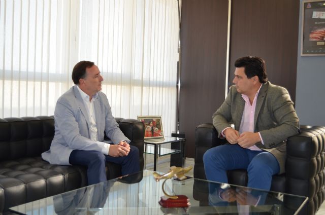 El Colegio de Ingenieros Técnicos de Obras Públicas y el Ayuntamiento inician una línea de colaboración - 1, Foto 1