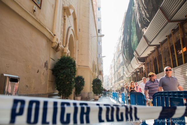 La caída de unos cascotes obliga a balizar la Iglesia de Santo Domingo - 5, Foto 5