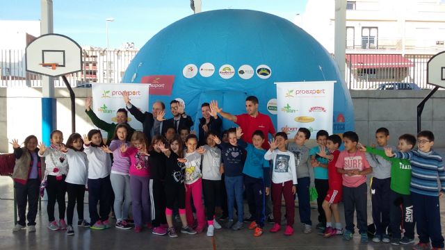 Escolares lorquinos aprenden hábitos saludables de alimentación y las ventajas de consumir las frutas y verduras de nuestra comarca - 1, Foto 1