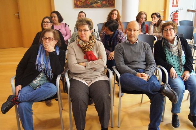 Toma posesión la nueva interventora accidental del Ayuntamiento de Totana, Eulalia Cañizares Tudela, Foto 9
