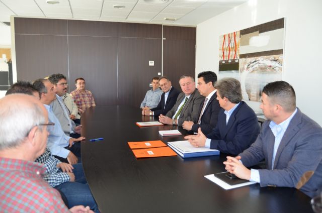 Las obras en la rotonda de Pozo Aledo se harán a principios de 2016, eliminando la altura y delimitando el acceso a la pedanía - 3, Foto 3