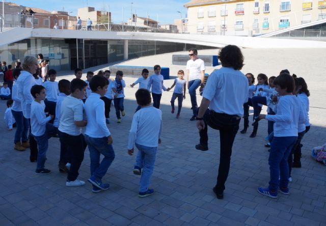 Los escolares torreños, protagonistas de la celebración de Día del Niño y el Día de la Música - 2, Foto 2