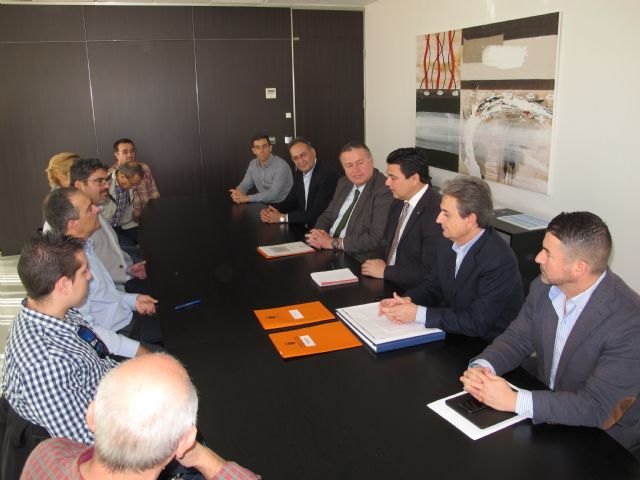 Comunidad y municipio de San Javier colaboran en la implantación de nuevas medidas para eliminar los fondeos en el Mar Menor - 1, Foto 1