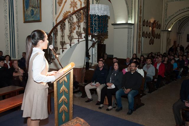 Jóvenes de secundaria y la alcaldesa escenifican las nueve declaraciones del Milagro, Foto 4