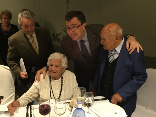 Ana María Cuello y Rafael Pardo se convierten, con 94 años, en Abuelos del Año de los centros de mayores - 1, Foto 1