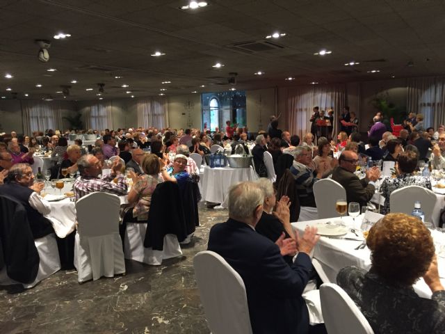 Ana María Cuello y Rafael Pardo se convierten, con 94 años, en Abuelos del Año de los centros de mayores - 3, Foto 3