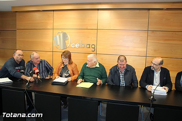 La plataforma de afectados por la lnea de alta tensin se reuni con representantes polticos de Totana y Aledo - 10