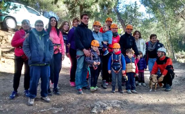 Los torreños se lanzan a la aventura en plena naturaleza - 1, Foto 1