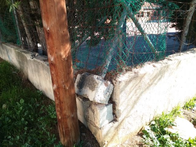 CCOO Enseñanza apoya a los padres y madres de los alumnos del CEIP Antonio Machado en sus movilizaciones - 4, Foto 4