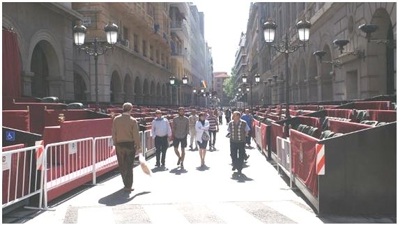 Pacheco lamenta que murcianos y turistas no podrán disfrutar de nuestra Semana Santa desde la Plaza Belluga por el empecinamiento de Ciudadanos, PSOE y Ahora Murcia - 3, Foto 3