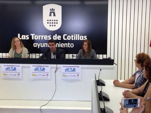 Las academias torreñas se asocian para defender conjuntamente sus intereses - 2, Foto 2
