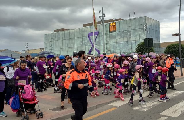 La marcha solidaria contra la violencia de género recauda más de 1.000 euros en Las Torres de Cotillas - 1, Foto 1