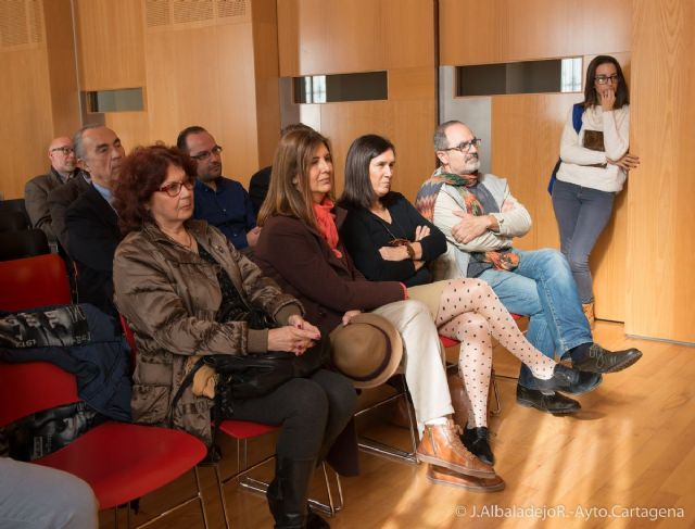 Agustín Pérez Leal se alza con el XIX Premio Internacional de Poesía Antonio Oliver Belmás - 2, Foto 2