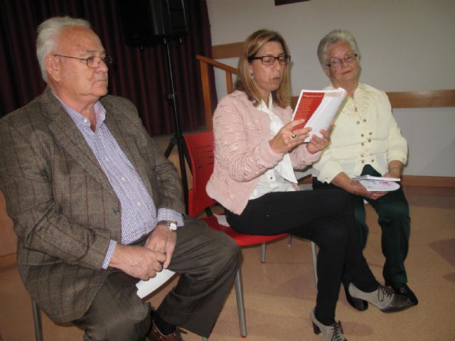 La presentación del libro Mi Sueño Cumplido abre la Semana Cultural de Mayores de Santa Ana - 3, Foto 3