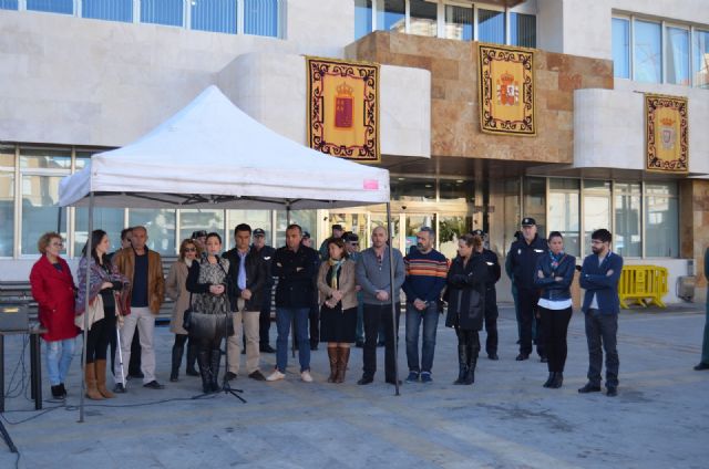 Perros contra la violencia machista - 1, Foto 1