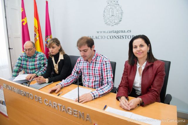 Una tesis de la UMU sobre gimnasia estética vela por la salud postural de los deportistas - 1, Foto 1