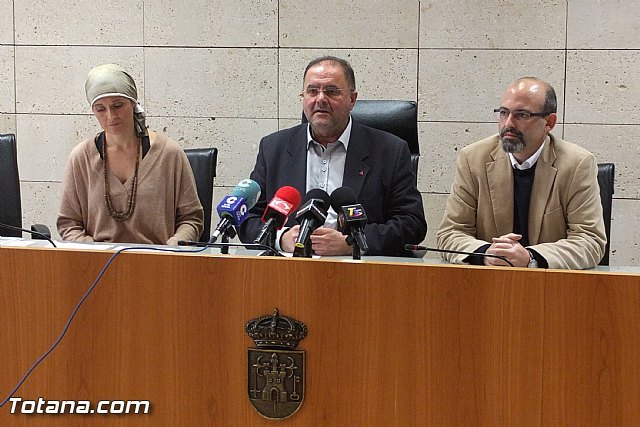 Los alcaldes de Totana y Aledo anuncian que ambos ayuntamientos denunciarán ante la Fiscalía de Medio Ambiente de la Región de Murcia el proyecto del trazado de la Línea de Alta Tensión - 1, Foto 1