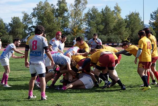 Scrum en el partido entre C.R. Lorca y XV Rugby Murcia, con victoria de XV Rugby Murcia por un punto. Foto: Lolo López , Foto 1