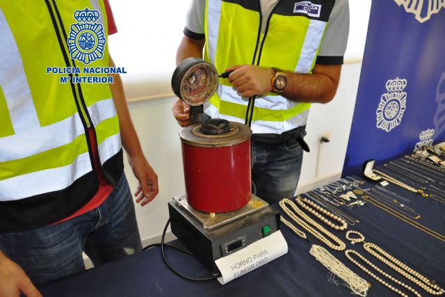 La Policía Nacional desarticula un grupo criminal itinerante especializado en robar a representantes de joyerías - 4, Foto 4