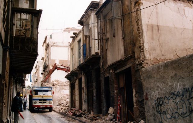 El Ayuntamiento comprobará que no hay moradores en las viviendas en ruina antes de su demolición - 1, Foto 1