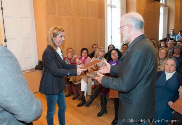 El Ayuntamiento entrega 356.000 euros en subvenciones a entidades sociales - 3, Foto 3