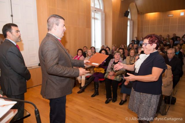 El Ayuntamiento entrega 356.000 euros en subvenciones a entidades sociales - 4, Foto 4