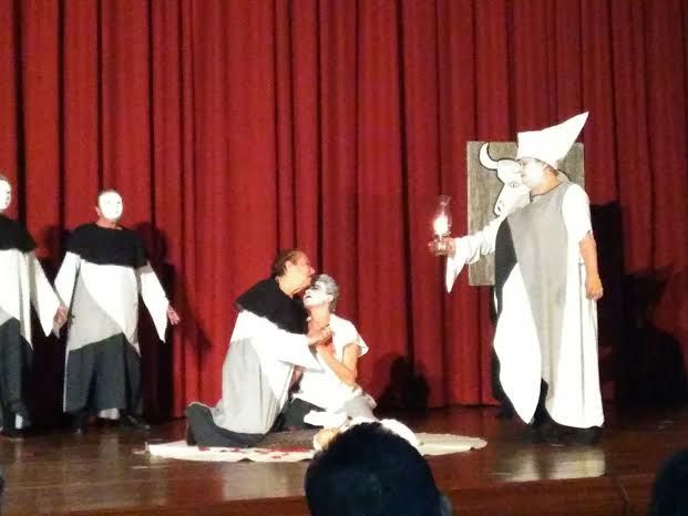 Brilliant performance of the play "Guernica, war and horror Gender Violence, war and horror.", Foto 6