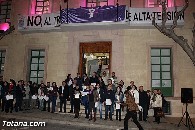 Se da lectura al Manifiesto institucional de la Corporacin de Totana con motivo del Da Internacional contra la Violencia de Gnero - 9