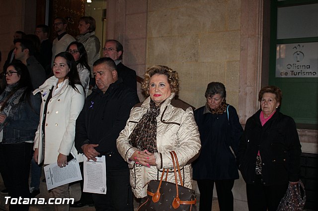 Se da lectura al Manifiesto institucional de la Corporacin de Totana con motivo del Da Internacional contra la Violencia de Gnero - 17
