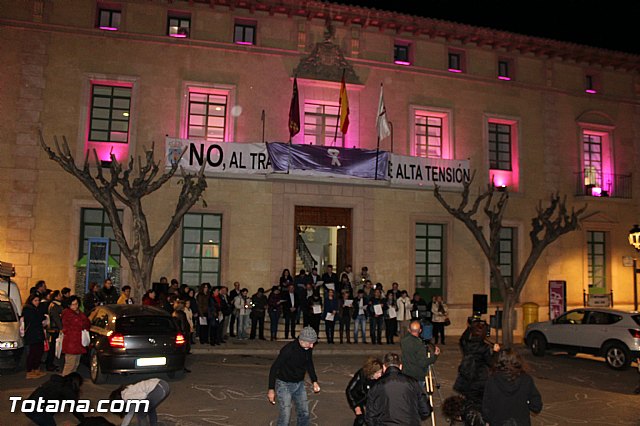Se da lectura al Manifiesto institucional de la Corporacin de Totana con motivo del Da Internacional contra la Violencia de Gnero - 23