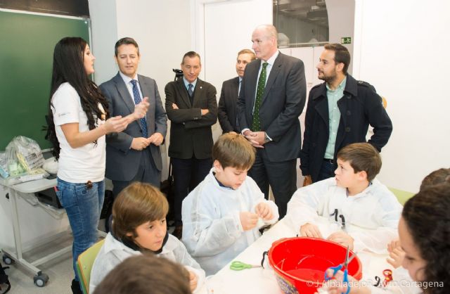 Cerca de mil alumnos aprenden la ciencia que esconden los juguetes - 2, Foto 2